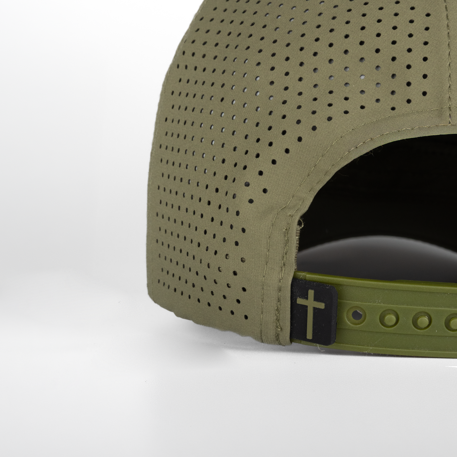 rear view of Green hat showing cross label